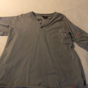 Ariat men’s long sleeve henley